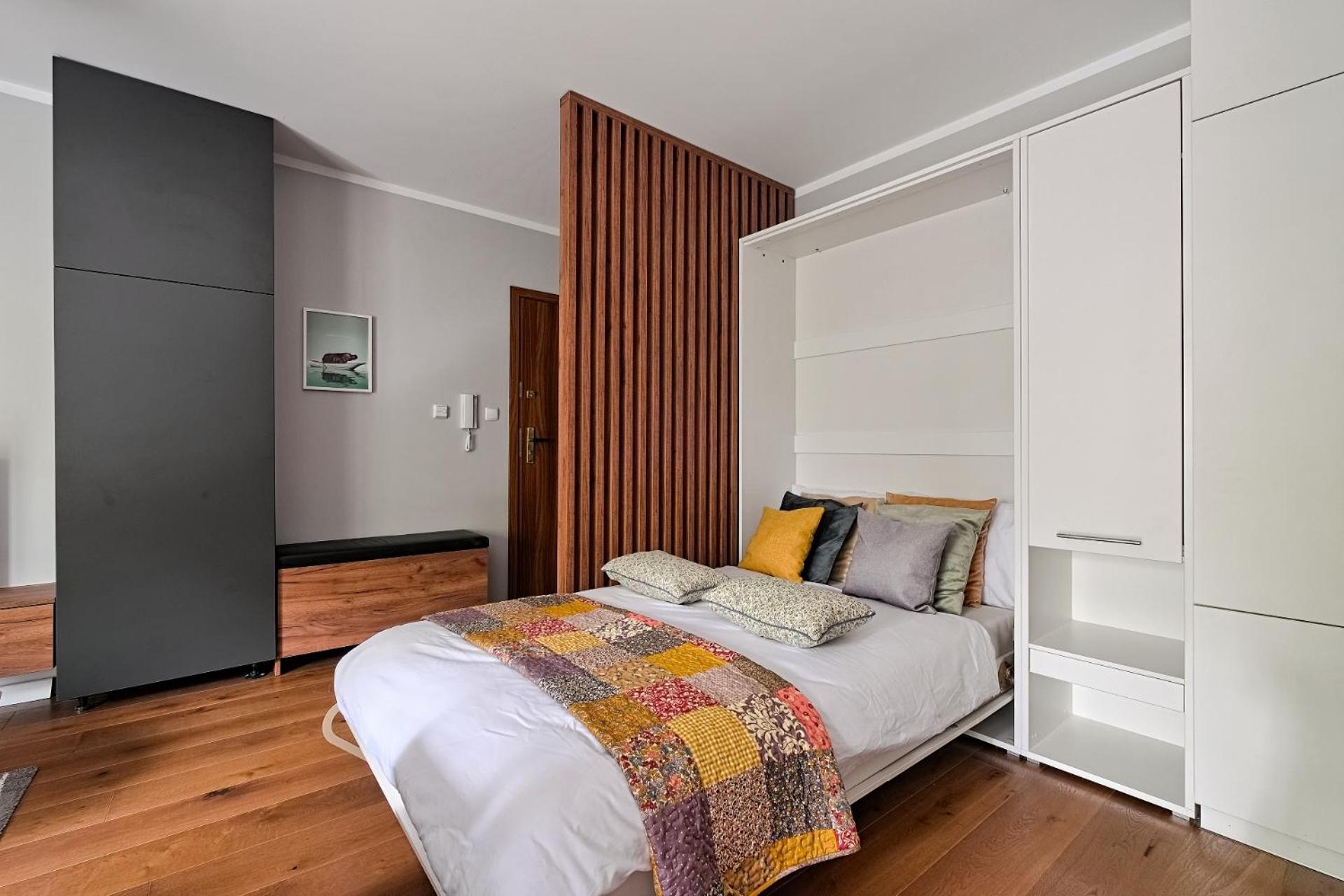 Citycenterapartments11-5b *